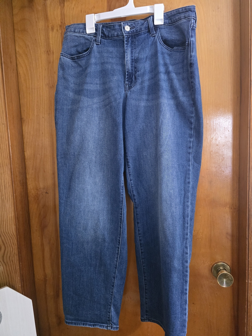 Old Navy Straight-Leg Dark Blue Jeans
